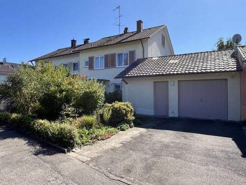 Bild2 - 5 Zimmer Doppelhaushälfte zum Kaufen in Gottmadingen