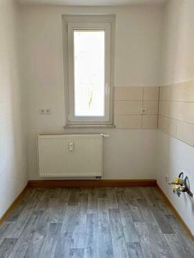 Küche - Beispielfoto Nachbarhaus - Etagenwohnung mit 47,00 m&sup2; in Meißen zur Miete