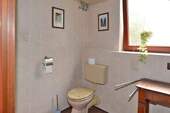 WC im Badezimmer - Obergeschoss - 