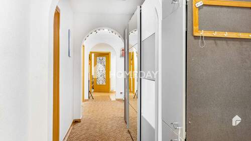 Flur 1 - Etagenwohnung mit 140,00 m² in Osnabrück zum Kaufen