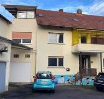 gutes Mietshaus mit Nebengebäuden - Burkardroth Zahlbach