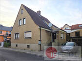 Außenansicht - Viel Platz auf kompaktem Grundstück: Haus mit Hof und Nebengebäude zum Gestalten und Entfalten