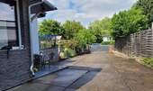 Einfahrt - 7 Zimmer Bungalow zum Kaufen in Gießen