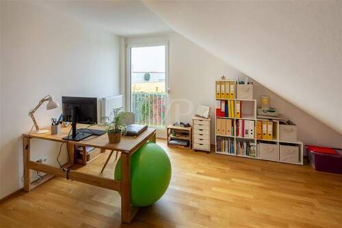 ö Bürozimmer - 