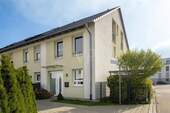ö Vorne - Reihenendhaus mit 136,60 m² in Memmingen zum Kaufen