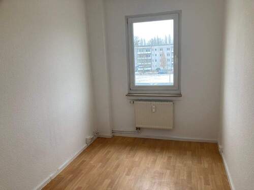 Zimmer 2 - 