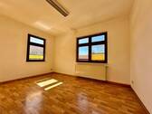  2 große helle Räume - 4 Zimmer Büro zur Miete in Schmalkalden