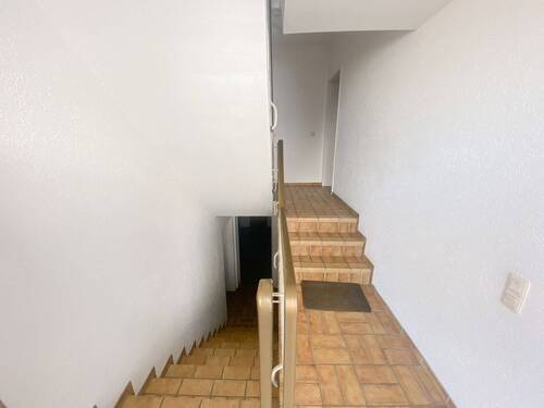 29 Treppenhaus EG - 