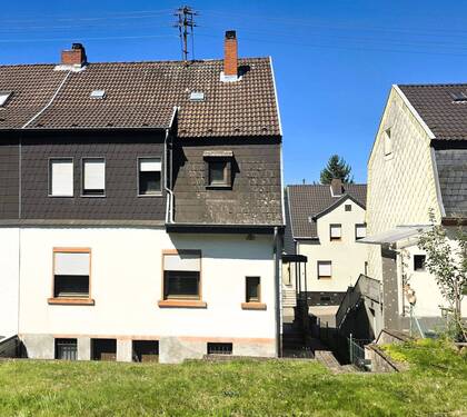 20250818_140249.jpg - Mehrfamilienhaus, Wohnhaus mit 187,00 m² in Quierschied zum Kaufen