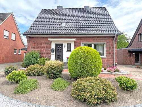 Straßenansicht - 6 Zimmer Einfamilienhaus zum Kaufen in Schüttorf