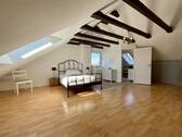 Schlafzimmer DG - 