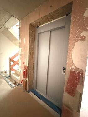 Aufzug Haus West - 