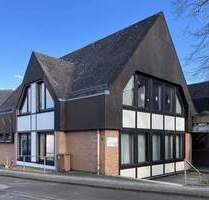 Große, helle Büro-, Praxis- oder Schulungsräume in sehr ruhiger Lage von Baunatal-Altenritte