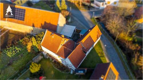 Luftbild - Einfamilienhaus mit 65,00 m&sup2; in Aschersleben zum Kaufen