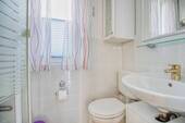 Badezimmer II - 