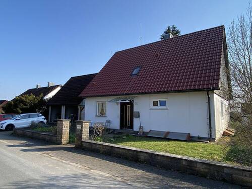 Bild 1 - Naturfreunde aufgepasst! Gepflegtes Anwesen mit vielen Extras in toller Waldrandlage!