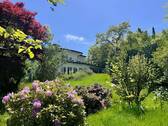 Außergewöhnliches Haus mit großem Grundstück - Besonderes Architektenhaus mit Panoramaausblick in Badenweiler