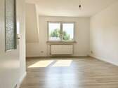 Wohnzimmer - 2 Zimmer Etagenwohnung zur Miete in Chemnitz