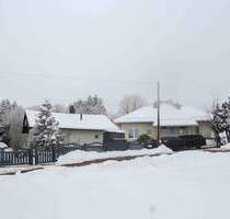 Tolles Einfamilienhaus mit Wohnbungalow auf großem Grundstück in herrlicher Lage - Waltershausen