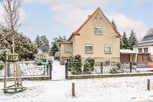 Vorderansicht - Einfamilienhaus für Handwerker:innen unweit Schönebecker Heide