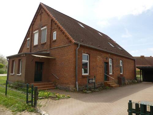 P1080042.JPG - Mehrfamilienhaus, Wohnhaus mit 265,00 m&sup2; in Neukloster zum Kaufen