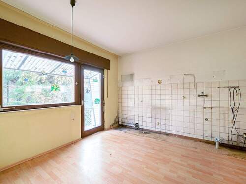 Küche EG - 4 Zimmer Einfamilienhaus in Linkenheim-Hochstetten