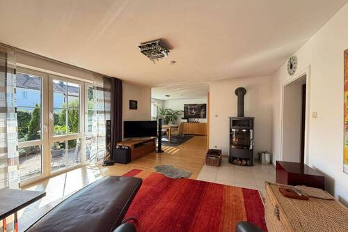 EG Wohnzimmer II - 5 Zimmer Einfamilienhaus in Neuburg an der Donau