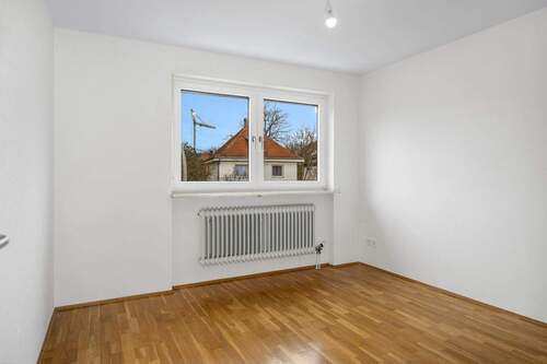 Großes Schlafzimmer im OG - 