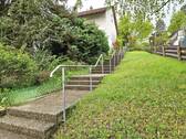 Weg zum Hauseingang - 