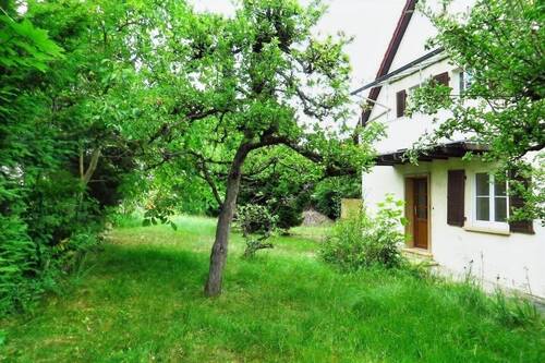 Ansicht von Südwesten - Wohnbaugrundstück für EFH, 2 DHH oder Mehrfamilienhaus in begehrter Lage von Stuttgart-Vaihingen!