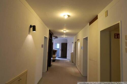 IMG_5811 - BüroPrxisräume in Niederzwehren