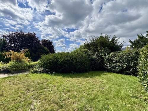 oberes Gartengrundstück - 7 Zimmer Bungalow in Herford