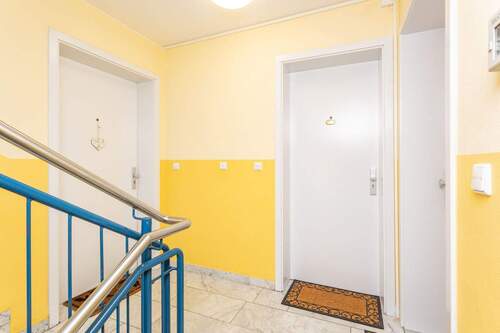 Treppenhaus - Mehrfamilienhaus, Wohnhaus in Glienicke/Nordbahn zum Kaufen