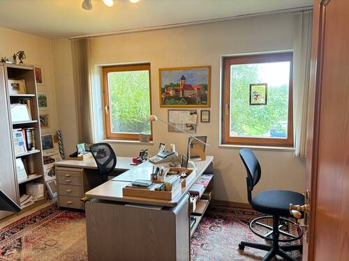 Büro EG - 