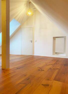 Schlafzimmer_2.jpg - 2 Zimmer Etagenwohnung in Neustadt an der Aisch