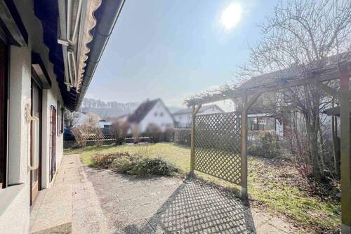 Terrasse Süd-Seite - 6 Zimmer Einfamilienhaus zum Kaufen in Trostberg