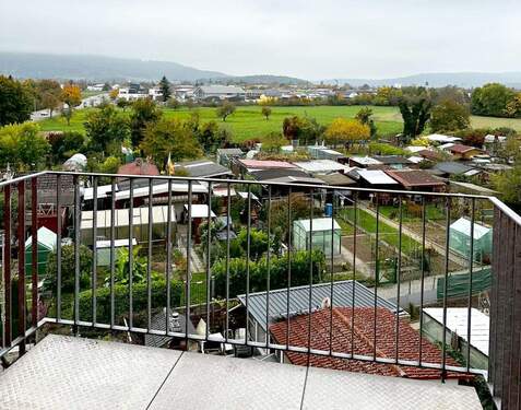 Balkonblick - Etagenwohnung mit 47,00 m² in Singen (Hohentwiel) zur Miete