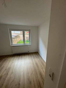 6 Zimmer - Etagenwohnung mit 70,00 m&sup2; in Pirmasens zum Kaufen