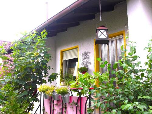 Eingang - Das kann Ihr kleines Paradies werden!