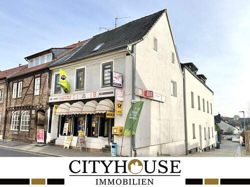 Hausansicht - CITYHOUSE: Ohne Käuferprovision! Wohn- und Geschäftshaus mit Postfiliale, Western Union & Kiosk!