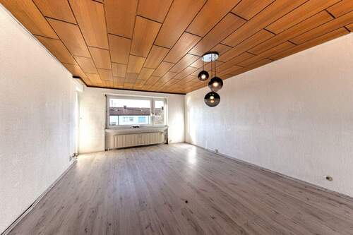 Wohnzimmer - Etagenwohnung mit 89,00 m&sup2; in Holzgerlingen zum Kaufen