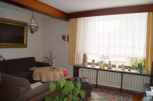 Seitenflügel EG Wohnzimmer - 