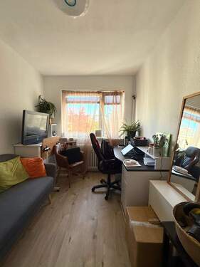 Schlafzimmer I - 3 Zimmer Etagenwohnung zum Kaufen in Berlin