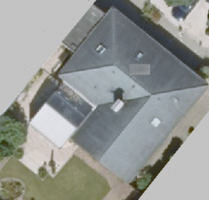 Bungalow mit Einliegerwohnung im Dachgeschoss, Rheinberg-Ossenberg - wunderschön gelegen, mit großem liebevoll angelegtem Garten