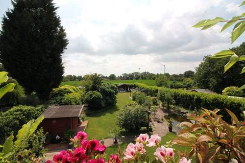 Blick von der Loggia in den Garten - 