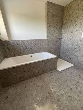 Badezimmer (2).JPG - 