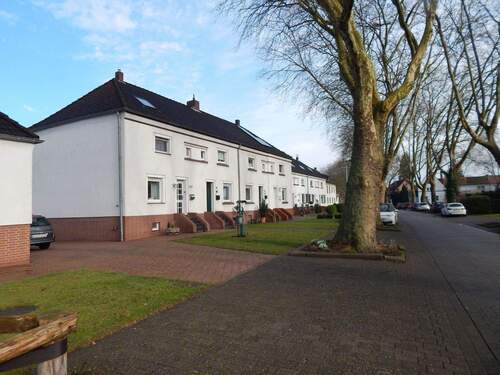 Aussenansicht_1 - 4 Zimmer Mehrfamilienhaus, Wohnhaus zum Kaufen in Kamp-Lintfort