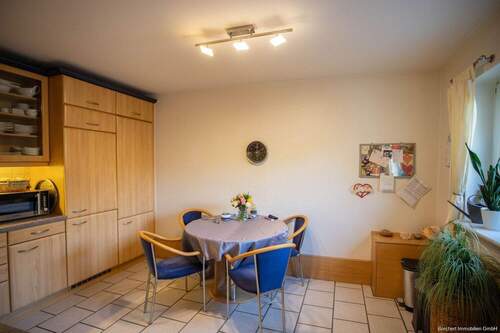 Küche - 5 Zimmer Reihenmittelhaus in Uetersen