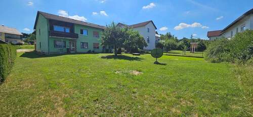 Außenansicht 1 - 9 Zimmer Mehrfamilienhaus, Wohnhaus in Rieden