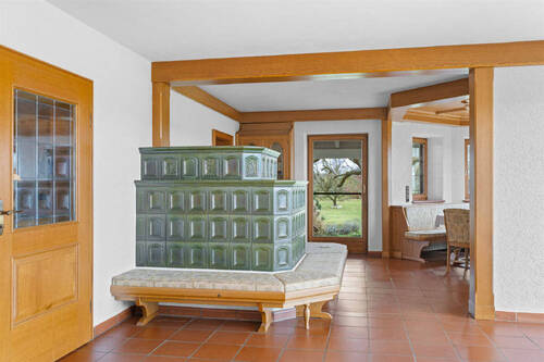 Kachelofen im Wohnzimmer - 